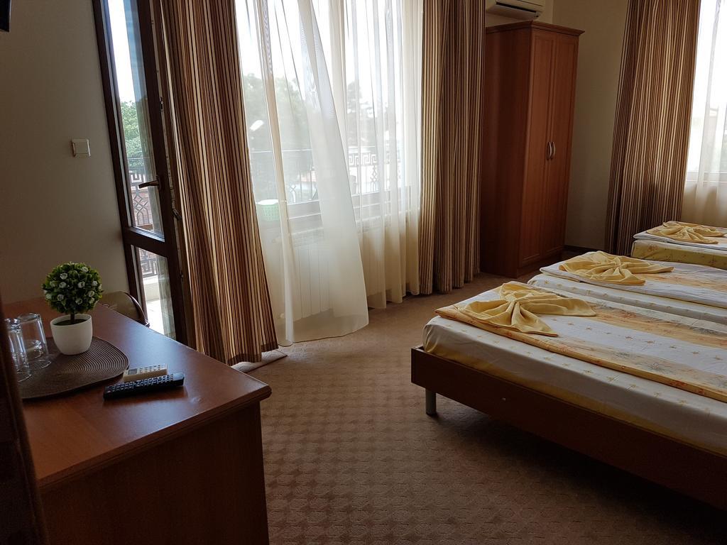 Guest House Markovi Aheloy ภายนอก รูปภาพ