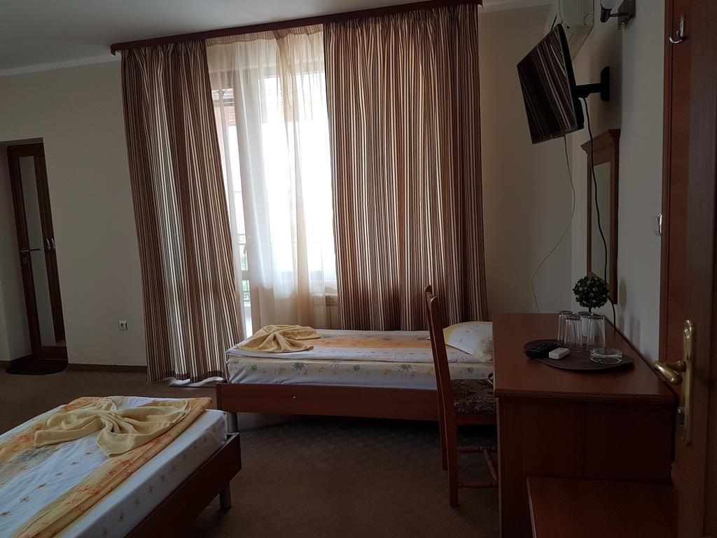Guest House Markovi Aheloy ภายนอก รูปภาพ