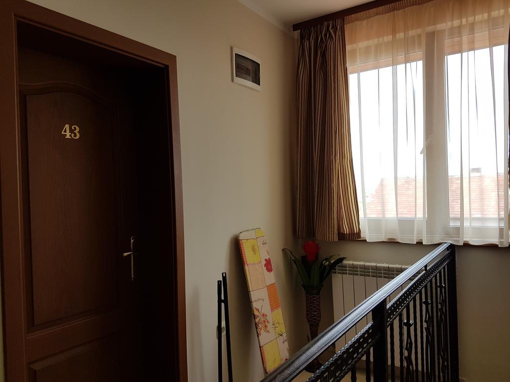 Guest House Markovi Aheloy ภายนอก รูปภาพ