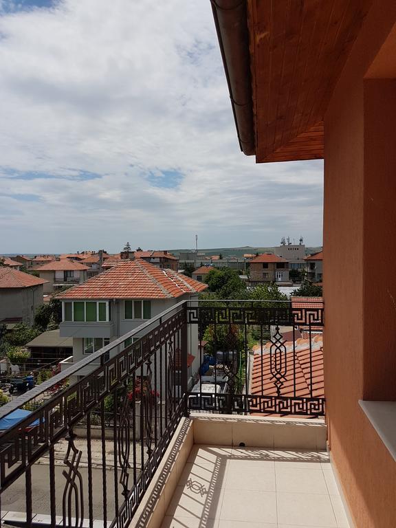 Guest House Markovi Aheloy ภายนอก รูปภาพ