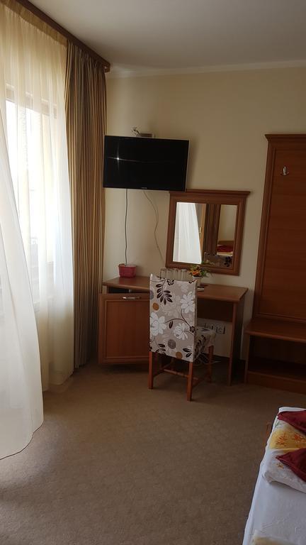 Guest House Markovi Aheloy ภายนอก รูปภาพ